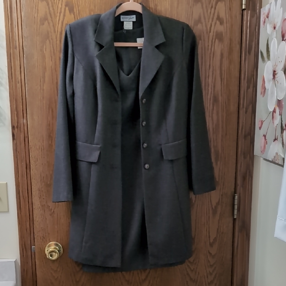 Elegant Black Women's Dress